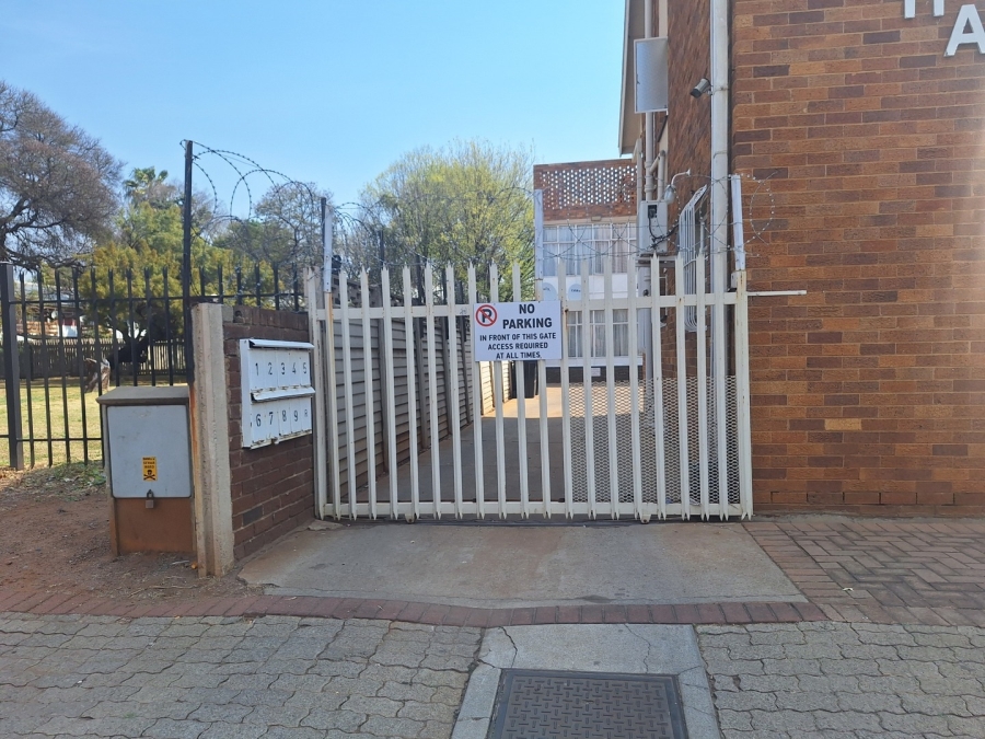 2 Bedroom Property for Sale in Potchefstroom North West